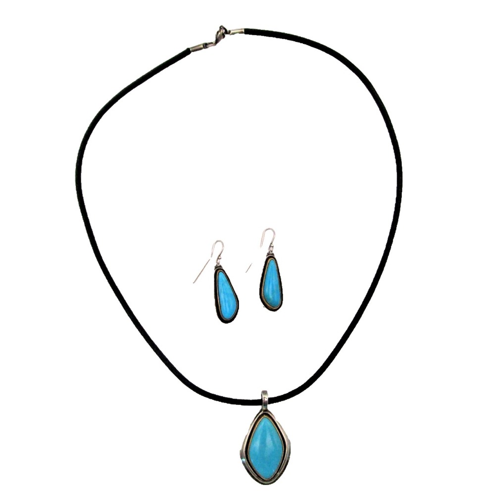 James Avery Retired Puerto De Luna Turquoise 925 Bronze Earrings Pendant Cord